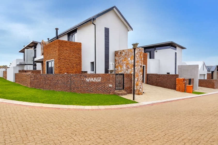 Commercial Property for Sale in Helderzicht Eco Estate North West